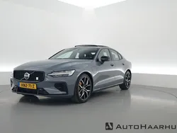 Grijs Gebruikt 2024 Volvo S60 Sedan | € 54.900