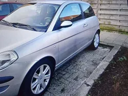 Zilver Gebruikt 2005 Lancia Ypsilon Hatchback | € 1.000 (Eerlijke prijs)
