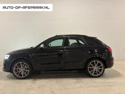 Zwart, metallic lak Gebruikt 2015 Audi RS Q3 S-Line SUV | € 32.750 (Eerlijke prijs)