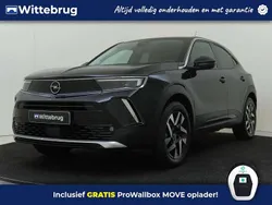 Zwart Gebruikt 2022 Opel Mokka-e Elegance SUV | € 19.725 (Eerlijke prijs)