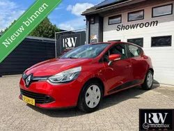 Rood Gebruikt 2013 Renault Clio IV Expression Hatchback | € 3.995 (Super prijs)