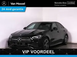 Zwart, metallic lak Gebruikt 2024 Mercedes C300e AMG line Sedan | € 53.945 (Eerlijke prijs)