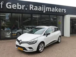 Wit Gebruikt 2017 Renault Clio GrandTour LIMITED Stationwagen | € 5.900 (Eerlijke prijs)