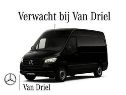 Zwart (metallic) Gebruikt 2024 Mercedes Sprinter Van | € 44.950