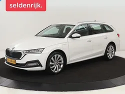 Wit Gebruikt 2022 Skoda Octavia Business Line Stationwagen | € 18.900 (Super prijs)