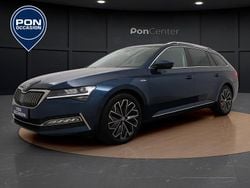 Blauw Gebruikt 2022 Skoda Superb LAURIN & KLEMENT Stationwagen | € 28.950 (Eerlijke prijs)