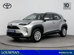 Zilver, metallic lak Nieuw 2025 Toyota Yaris Cross Active SUV | € 32.090 (Eerlijke prijs)