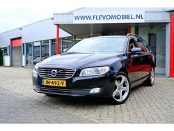 Blauw Gebruikt 2016 Volvo V70 Stationwagen | € 19.750 (Goede deal)