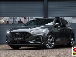 Grijs Gebruikt 2023 Ford Focus ST-Line Stationwagen | € 19.950 (Goede deal)