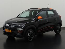 Zwart Gebruikt 2024 Dacia Spring Expression Hatchback | € 13.695 (Eerlijke prijs)