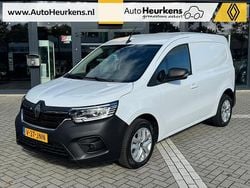 Mineraalwit qng Gebruikt 2024 Renault Kangoo MPV | € 16.945 (Eerlijke prijs)