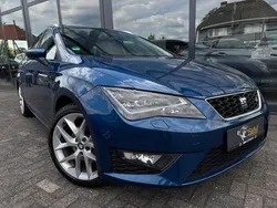 Blauw Gebruikt 2015 Seat Leon ST FR Stationwagen | € 13.950 (Eerlijke prijs)
