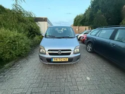 Paars Gebruikt 2004 Opel Agila Hatchback | € 1.000 (Eerlijke prijs)