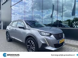 Grijs, metallic lak Gebruikt 2020 Peugeot e-2008 Allure SUV | € 16.800 (Goede deal)