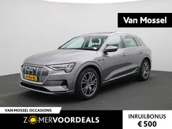 Grijs Gebruikt 2019 Audi e-tron Design SUV | € 24.900 (Eerlijke prijs)