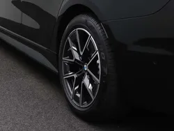 Zwart Nieuw 2024 BMW i4 Sedan | € 68.576