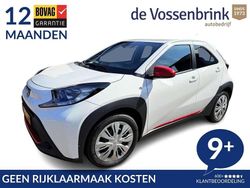 Wit Gebruikt 2024 Toyota Aygo Play Hatchback | € 21.950 (Eerlijke prijs)