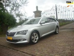 Grijs Gebruikt 2017 Skoda Superb Business Line Stationwagen | € 8.795