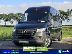 Zwart Gebruikt 2019 Mercedes Sprinter Van | € 16.650 (Goede deal)