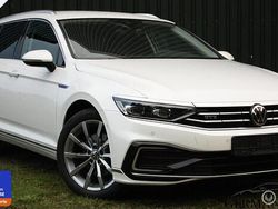 Wit Gebruikt 2022 VW Passat GTE Stationwagen | € 25.949 (Eerlijke prijs)