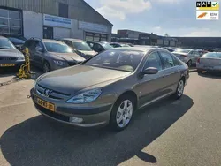 Grijs, metallic lak Gebruikt 2004 Peugeot 607 Sedan | € 1.950