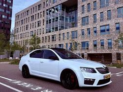 Wit Gebruikt 2016 Skoda Octavia RS Sedan | € 20.500 (Duur)