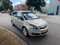 Grijs Gebruikt 2006 Opel Zafira Cosmo MPV | € 999 (Goede deal)