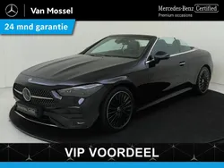 Zwart, metallic lak Gebruikt 2024 Mercedes CLE200 AMG line Cabriolet | € 71.945 (Eerlijke prijs)