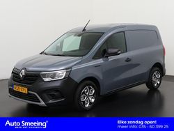 Grijs Gebruikt 2022 Renault Kangoo MPV | € 14.895 (Eerlijke prijs)