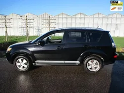 Zwart Gebruikt 2010 Mitsubishi Outlander Edition SUV | € 7.750 (Eerlijke prijs)