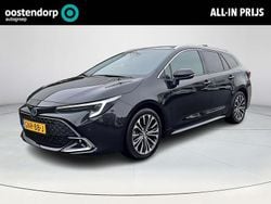 Zwart Gebruikt 2024 Toyota Corolla Hybrid Stationwagen | € 30.945