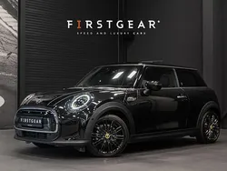 Zwart Gebruikt 2023 Mini Cooper SE Essential Hatchback | € 24.900