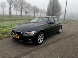 Zwart Gebruikt 2014 BMW 320 Executive Stationwagen | € 6.250 (Super prijs)