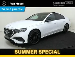 Wit Gebruikt 2024 Mercedes E300 AMG line Sedan | € 68.945 (Duur)