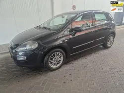 Zwart Gebruikt 2012 Fiat Punto Evo Hatchback | € 1.650 (Goede deal)