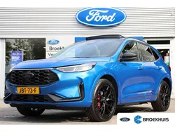 Blauw, metallic lak Gebruikt 2025 Ford Kuga ST-Line X SUV | € 47.900 (Eerlijke prijs)