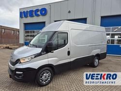 Zilver Gebruikt 2018 Iveco Daily Van | € 21.950 (Iets duurder)