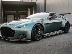 Grijs Gebruikt 2017 Aston Martin Vantage Coupé | € 1.099.950