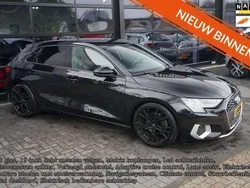 Zwart Gebruikt 2020 Audi A3 Sportback e-tron Premium Sedan | € 22.440 (Eerlijke prijs)