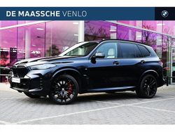 M carbonschwarz (donker zwart metallic) Gebruikt 2023 BMW X5 Comfort Edition SUV | € 79.950 (Eerlijke prijs)