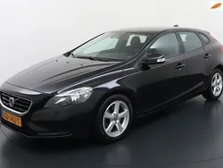 Zwart Gebruikt 2014 Volvo V40 Momentum Stationwagen | € 8.500 (Eerlijke prijs)