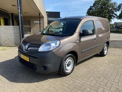 Bruin Gebruikt 2018 Renault Kangoo Komfort MPV | € 10.945 (Eerlijke prijs)