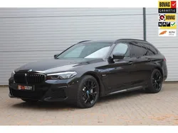 Zwart Gebruikt 2024 BMW 530 Stationwagen | € 54.450 (Eerlijke prijs)