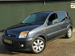 Grijs Gebruikt 2007 Ford Fusion Futura MPV | € 2.995 (Eerlijke prijs)