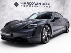 Grijs Gebruikt 2020 Porsche Taycan 4S Performance Package Sedan | € 59.850 (Iets duurder)