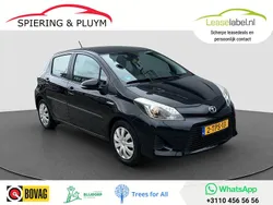 Zwart Gebruikt 2014 Toyota Yaris Hybrid Hatchback | € 11.240 (Goede deal)