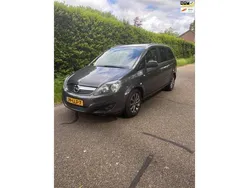 Grijs Gebruikt 2010 Opel Zafira Edition MPV | € 2.499 (Eerlijke prijs)