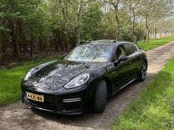 Zwart Gebruikt 2013 Porsche Panamera Turbo Sedan | € 40.000