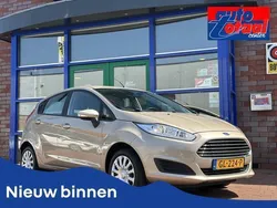 Bruin Gebruikt 2015 Ford Fiesta Style Hatchback | € 7.950 (Eerlijke prijs)