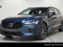 Blauw Gebruikt 2025 Volvo V60 Plus Stationwagen | € 49.995 (Eerlijke prijs)